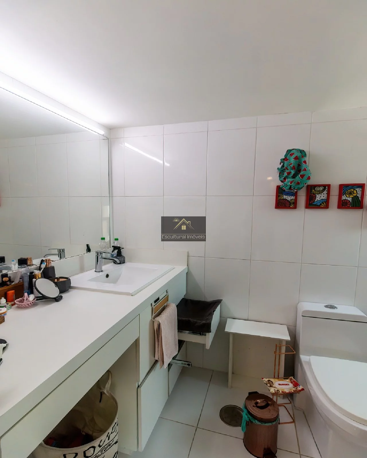 Imagem NO CORAÇÃO DO CHARMOSO BADALADO BAIRRO ITAIM APARTAMENTO DUPLEX 49,32 M 1 DORMITÓRIO SUÍTE SALA 2 AMBIENTES COZINHA ABERTA AR-CONDICIONADO 1 VAGA