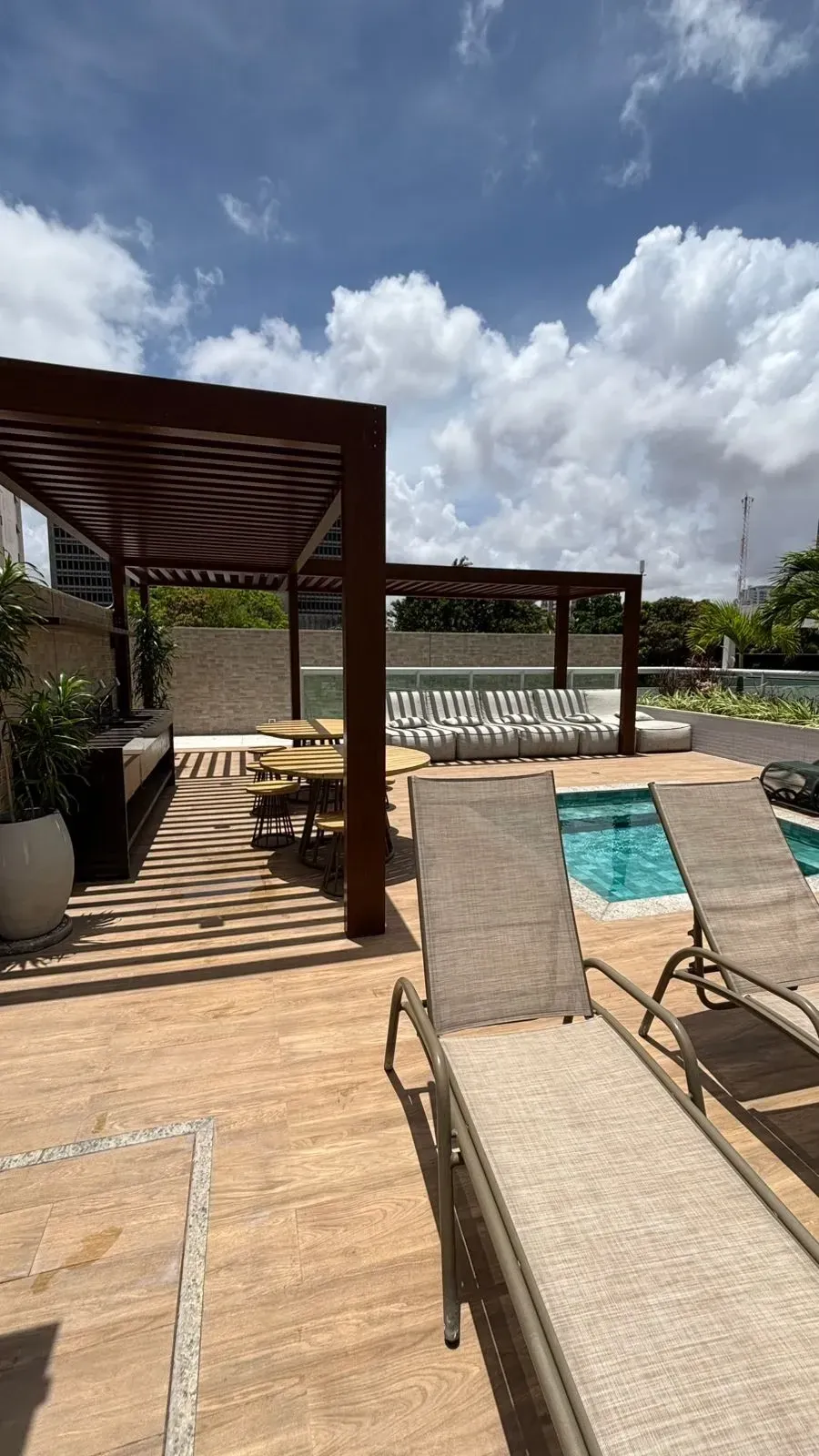 Imagem Apartamento com 4 Quartos à Venda, 188 m² em Meireles - Fortaleza