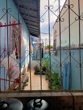 Imagem Oportunidade , excelente casa , com três quartos , sendo uma suíte, no bairro Ouro Verde, com ótimo preço