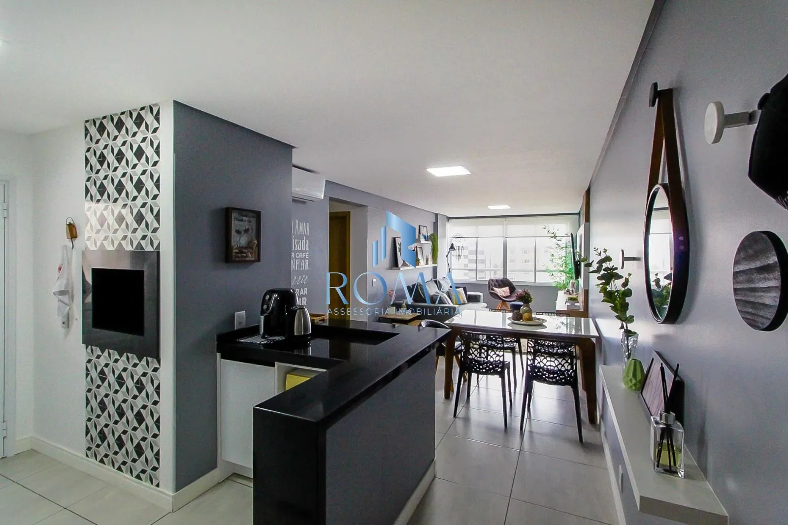 Imagem Apartamento com 2 dormitórios no bairro Zona Nova em CAPÃO DA CANOA- RS.