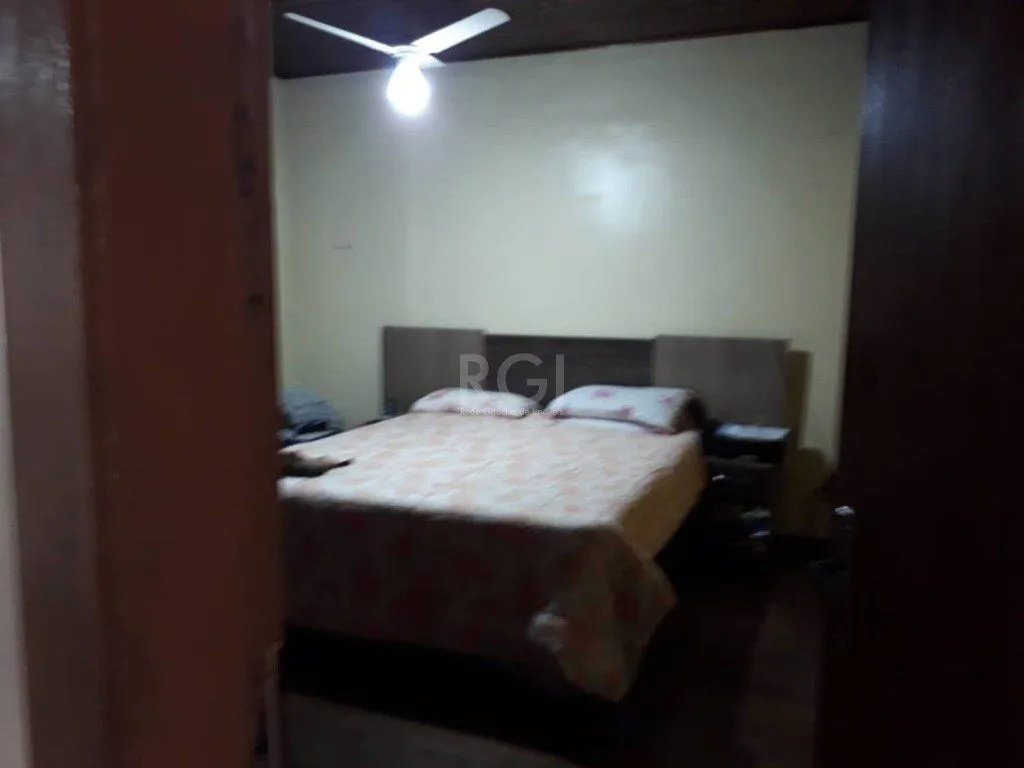 Imagem Casa para Venda - 90m², 2 dormitórios, 2 vagas - Cristal
