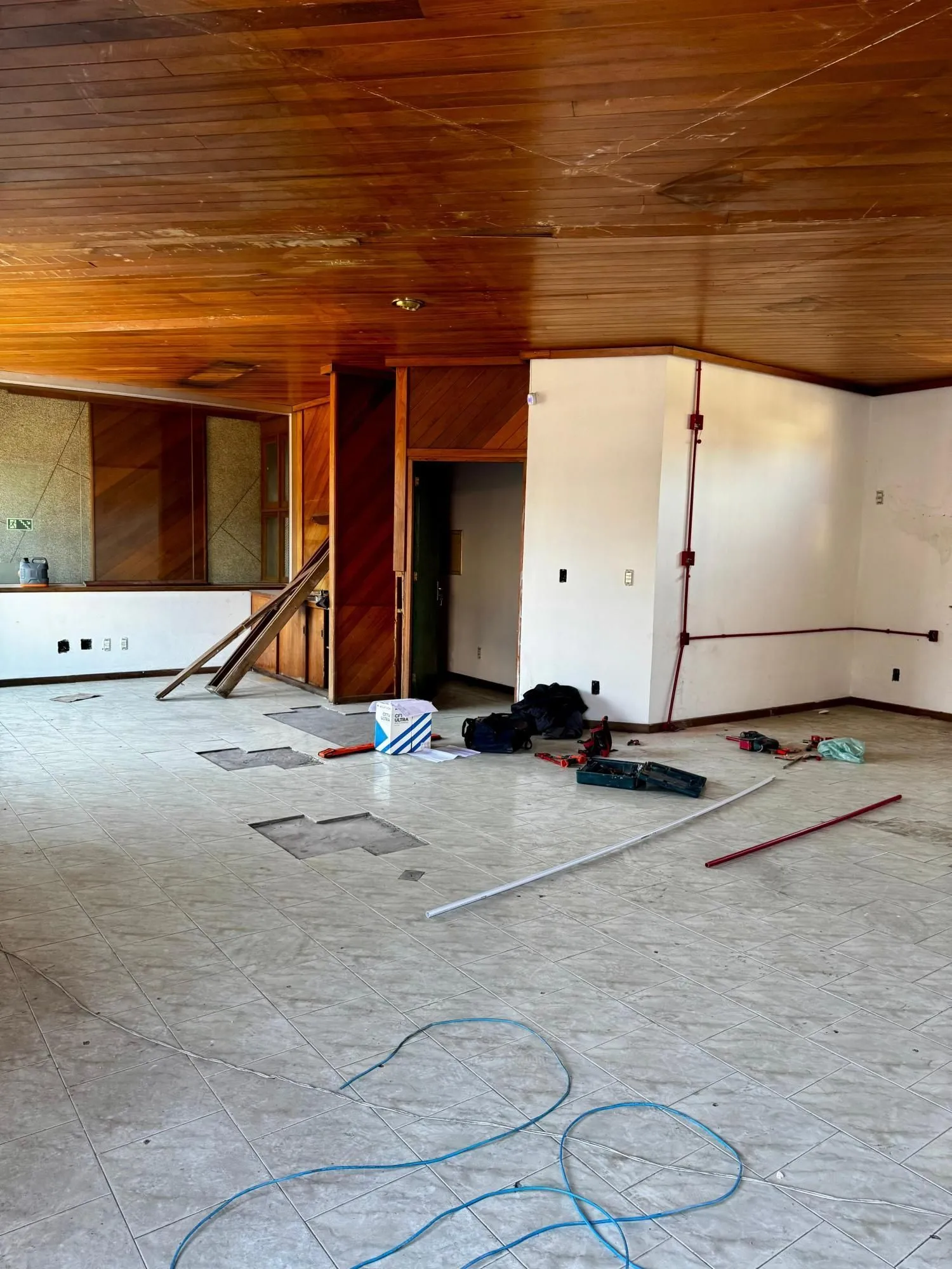 Imagem Predio para Locação/Aluguel - 400m², 0 dormitórios, Floresta