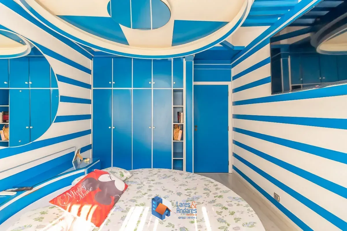 Imagem Casa para venda em Lauzane Paulista com 5 quartos, sendo 5 suítes, 358m²
