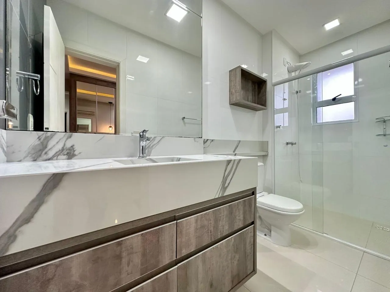 Imagem Apartamento à venda com 300m2 por R$ 4.500.000,00