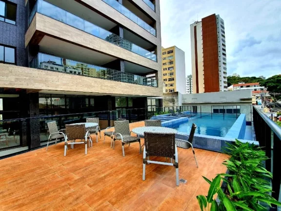 Foto do imóvel A 5ª Avenida Imóveis selecionou esse Exclusivo Apartamento de 2/4 no Barra Way Residence, há poucos passos do porto da Barra por R$1.170.000,00