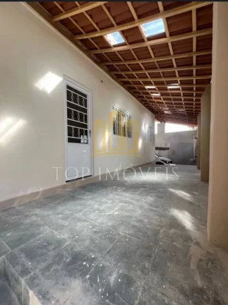 Imagem Casa à Venda no Bosque dos Eucaliptos – Recém-Reformada, Espaçosa e Pronta para Morar! Se você está em busca de conforto, praticidade e uma localização privilegiada, encontrou o seu novo lar!
