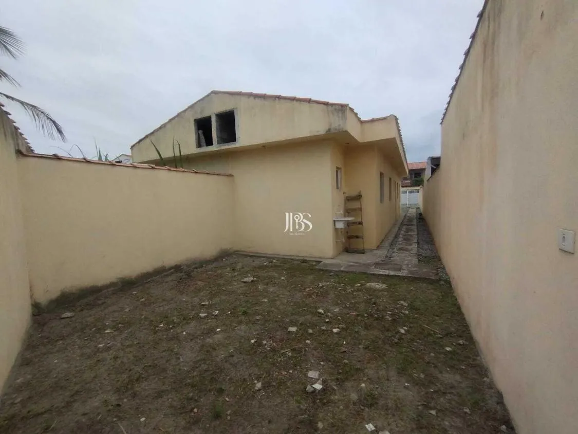 Imagem CASA NOVA À VENDA FINANCIAMENTO LADO PRAIA NO SANTA TEREZINHA A 100 METROS DO MAR