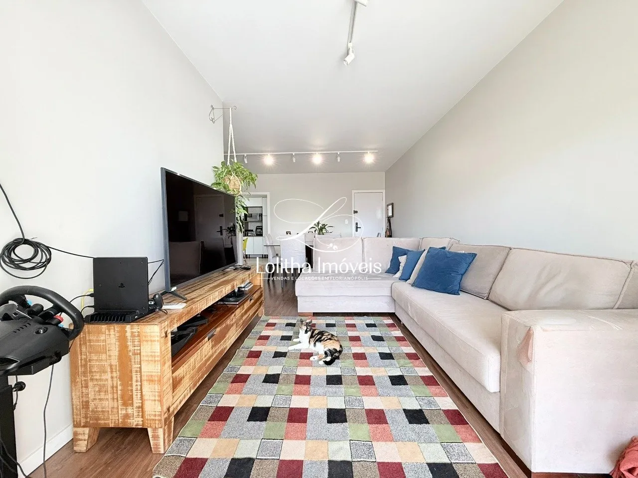 Imagem APARTAMENTO DE 120M² COM 3 DORMITÓRIOS À VENDA EM COQUEIROS - FLORIANÓPOLIS/SC