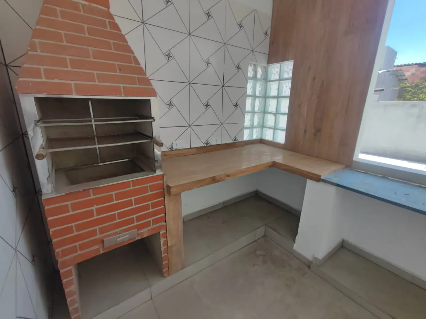 Imagem Casa à venda 3 Quartos, 2 Suites, 4 Vagas, 250M², Conjunto Residencial Araretama, Pindamonhangaba - SP