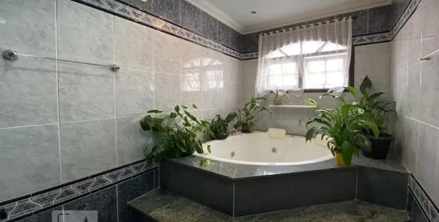 Imagem Lindo sobrado de alto padrão em excelente bairro residêncial para locação ou venda