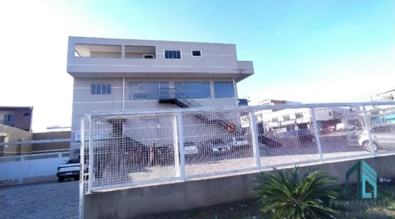 Imagem Prédio Comercial/Residencial a venda com salas comerciais e 04 quartos c/suíte no Campo Comprido em Curitiba PR