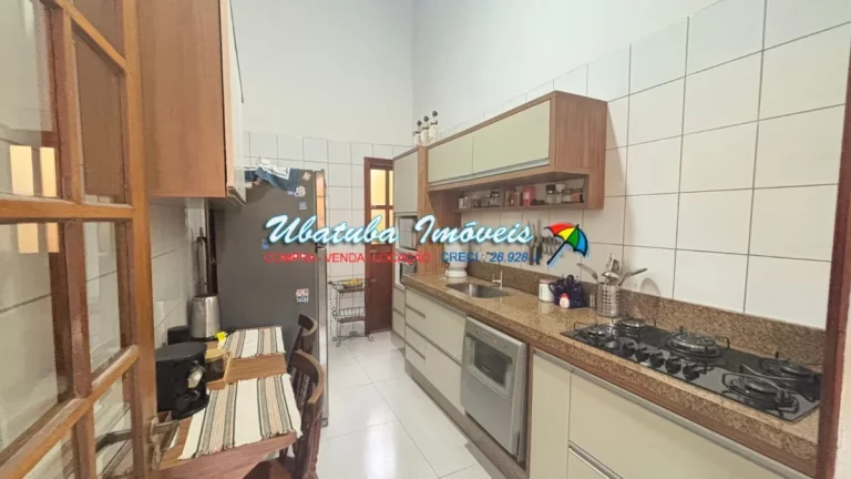 Imagem Casa com edicula em excelente localização na Estufa 1