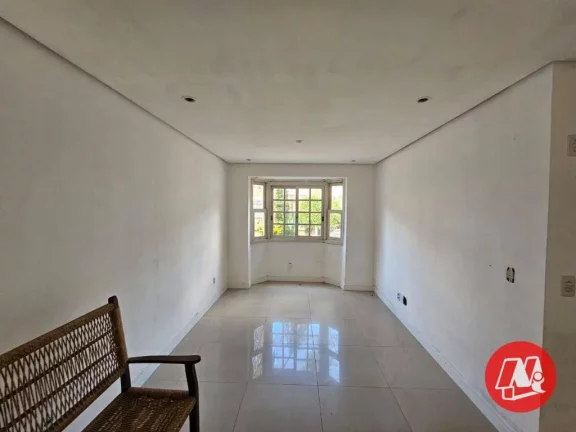 Imagem Sobrado com 3 dormitórios à venda, 100 m² por R$ 300.000,00 - Santa Tereza - Porto Alegre/RS
