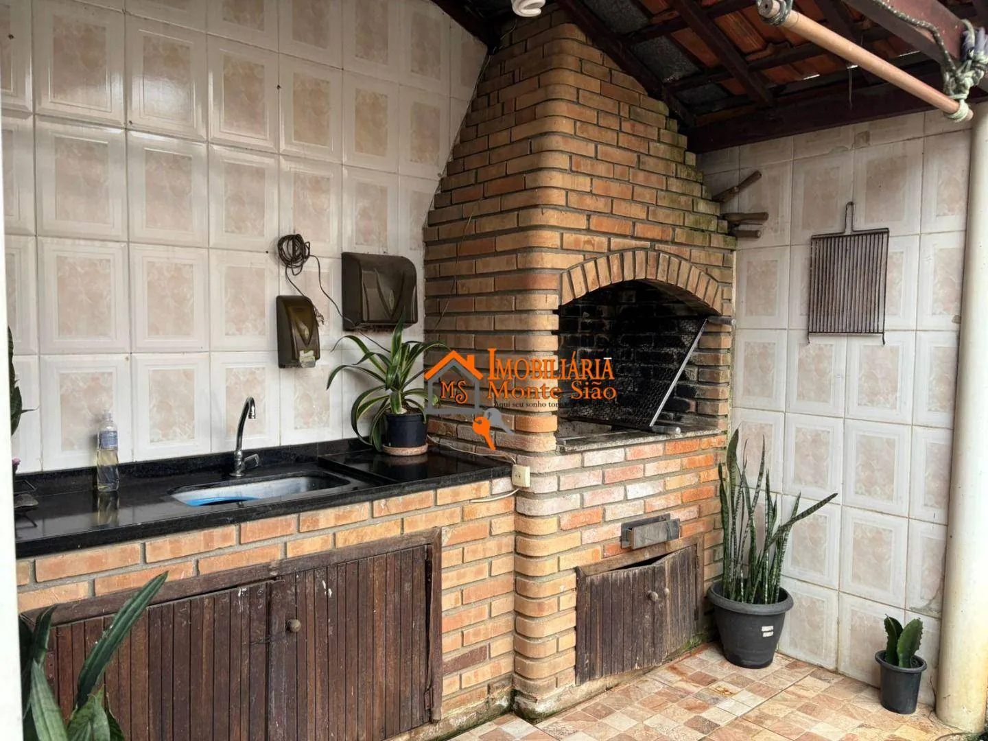 Imagem Casa com 4 dormitórios à venda por R$ 775.000 - Vila Cocaia - Guarulhos/SP