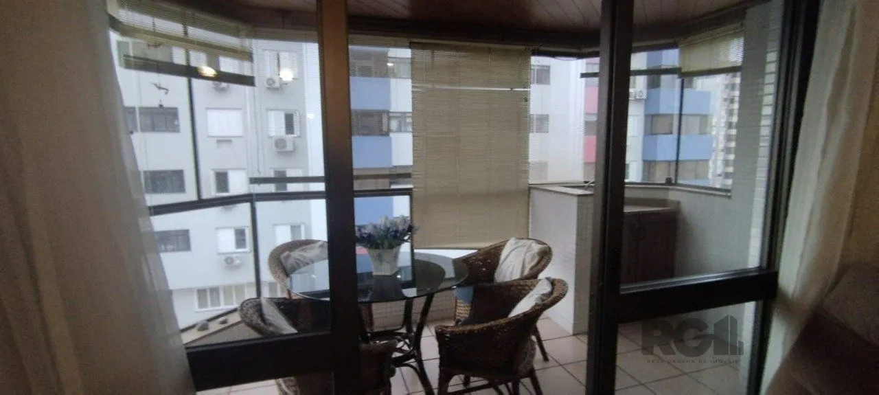 Imagem Apartamento à venda em Menino Deus, Porto Alegre RS - com infra completa