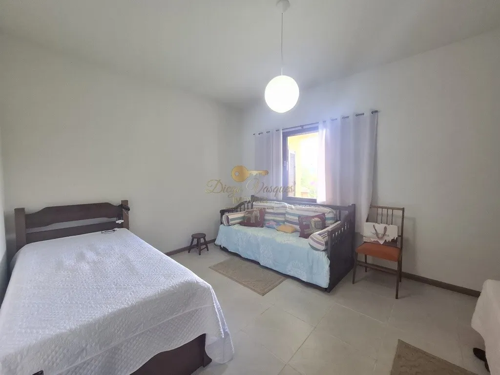 Imagem Casa em Condomínio para Venda em Teresópolis / RJ no bairro Três Córregos