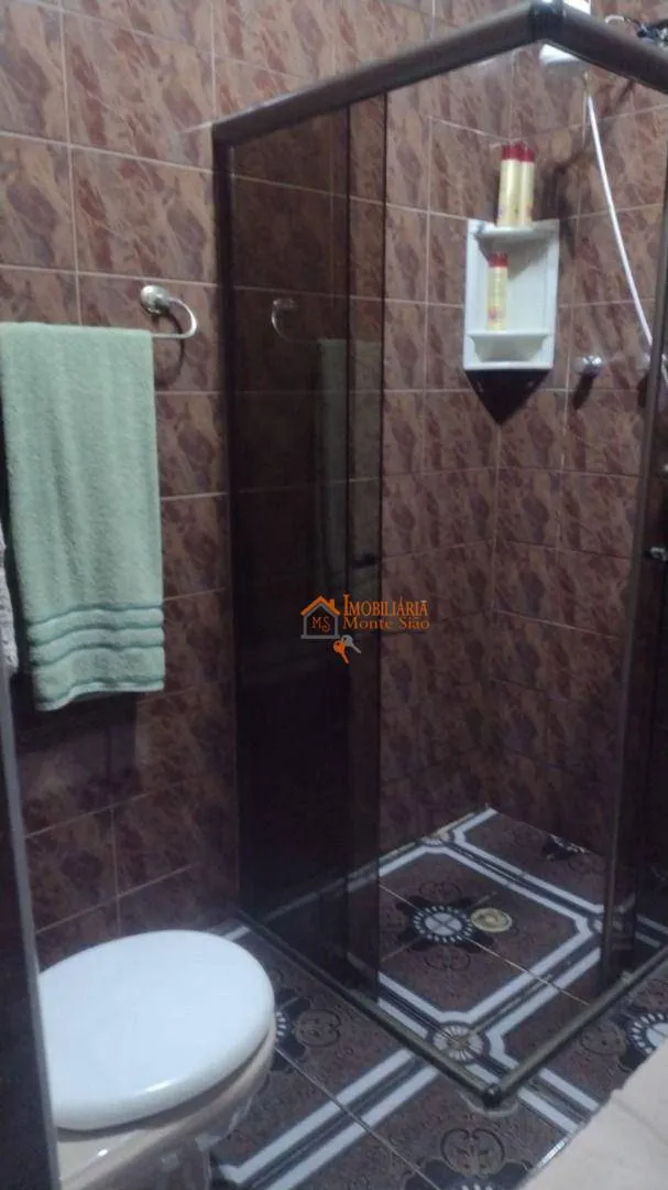 Imagem Casa com 2 dormitórios à venda, 300 m² por R$ 745.000,00 - Jardim Vila Galvão - Guarulhos/SP