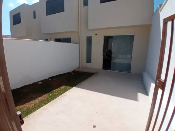 Imagem Casa Duplex 03 quartos - Santa Branca
