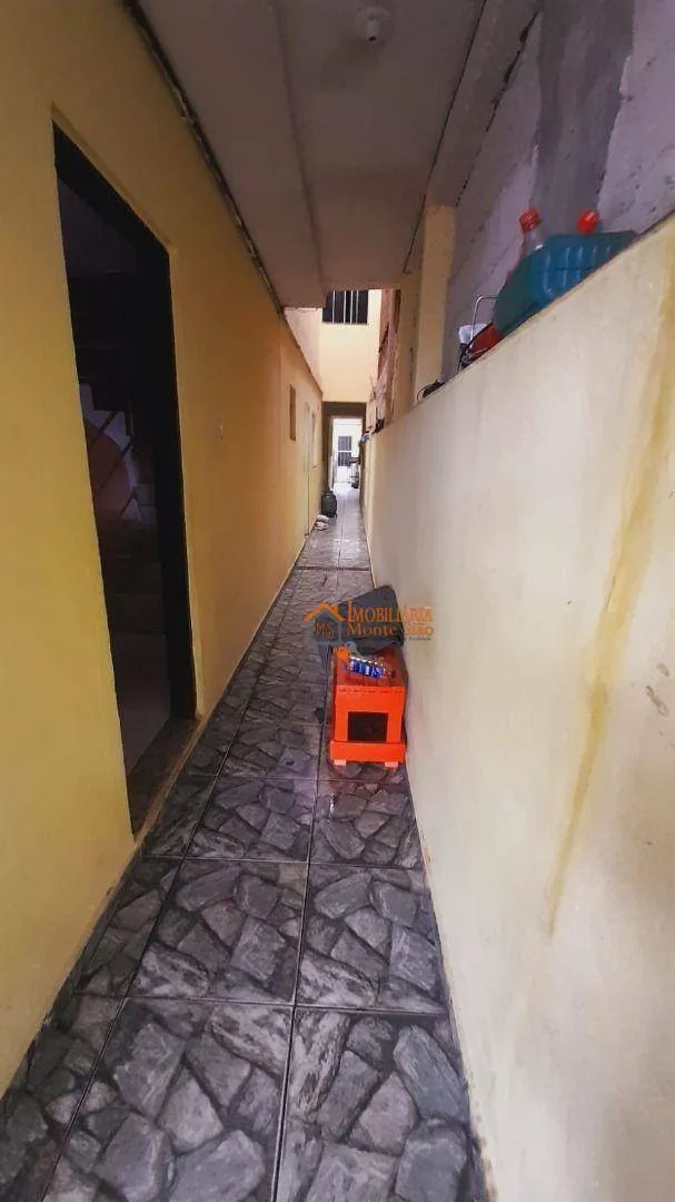 Imagem Sobrado com 4 dormitórios à venda, 150 m² por R$ 424.000,00 - Cidade Parque São Luiz - Guarulhos/SP