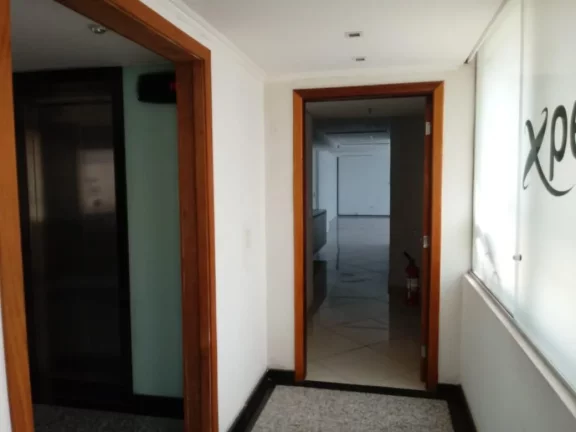 Imagem Conjunto Comercial no Ipiranga - Silva Bueno