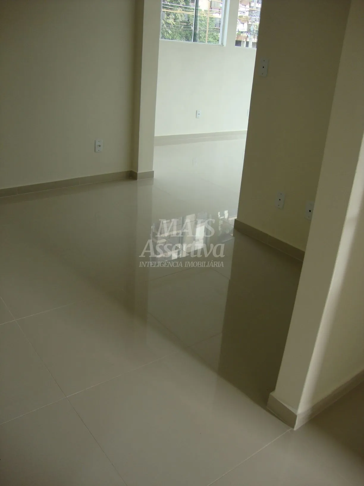 Imagem Casa de 2 pisos com 03 dormitórios para venda bairro Rio Branco Novo Hamburgo