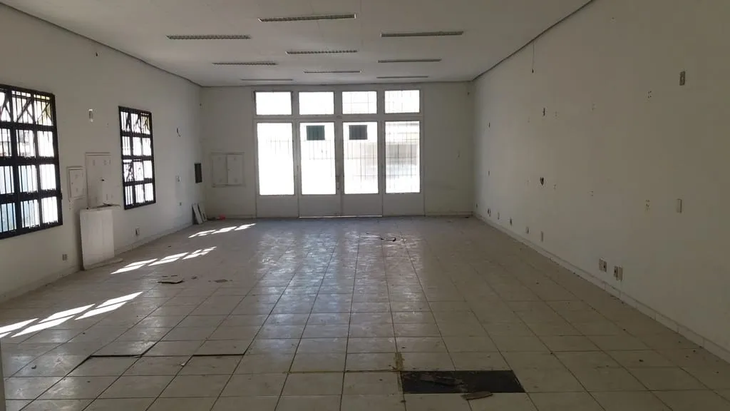 Imagem Comercial à venda 3 Quartos, 340M², Centro, Pindamonhangaba - SP