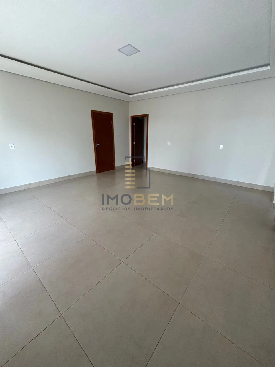 Imagem Excelente casa à venda no Parque Amazonas, em Sinop. 

Com uma área total de 160 m², esta residê...