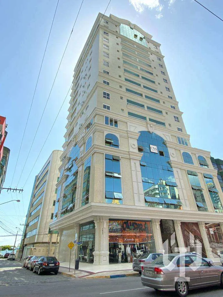 Foto do imóvel Apartamento à venda, no Ed. Vogue CNA em Itapema, Meia Praia, com 4 quartos, 185,00m2