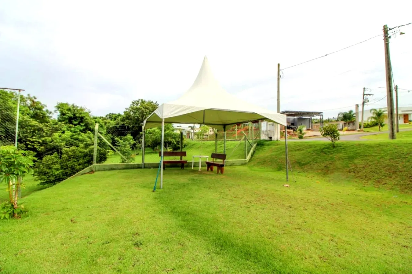 Imagem Casa Alto Padrão para Venda no Condomínio Jardim Solar do Bosque