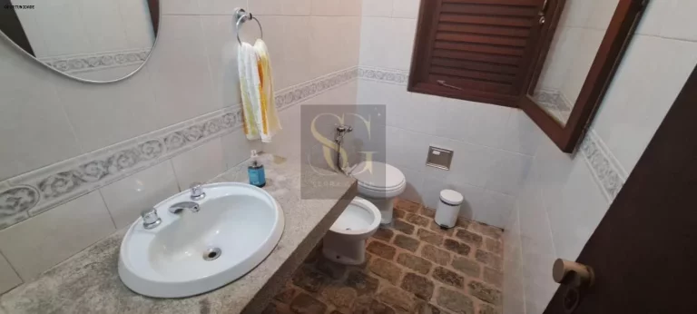 Imagem Sítio para Venda em Teresópolis, Granja Guarani, 5 dormitórios, 4 suítes, 4 banheiros, 4 vagas