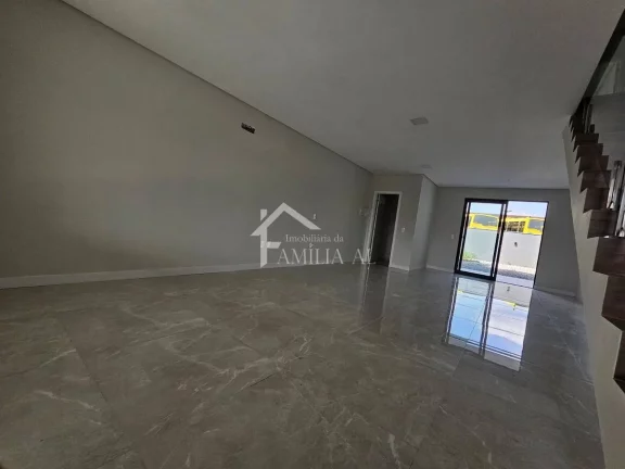 Imagem Geminado Alto Padrão Iririú com 165m²
