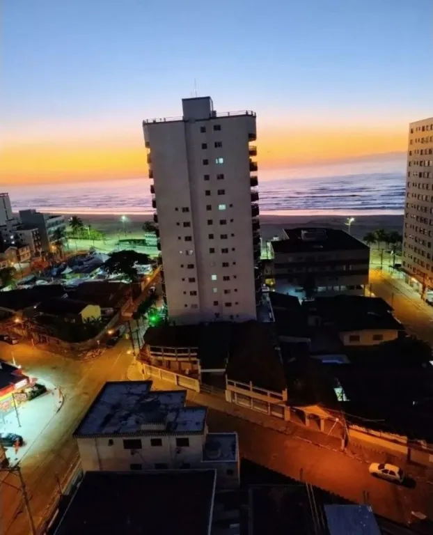 Imagem APARTAMENTO COM 156,00 m² - OCIAN - PRAIA GRANDE SP