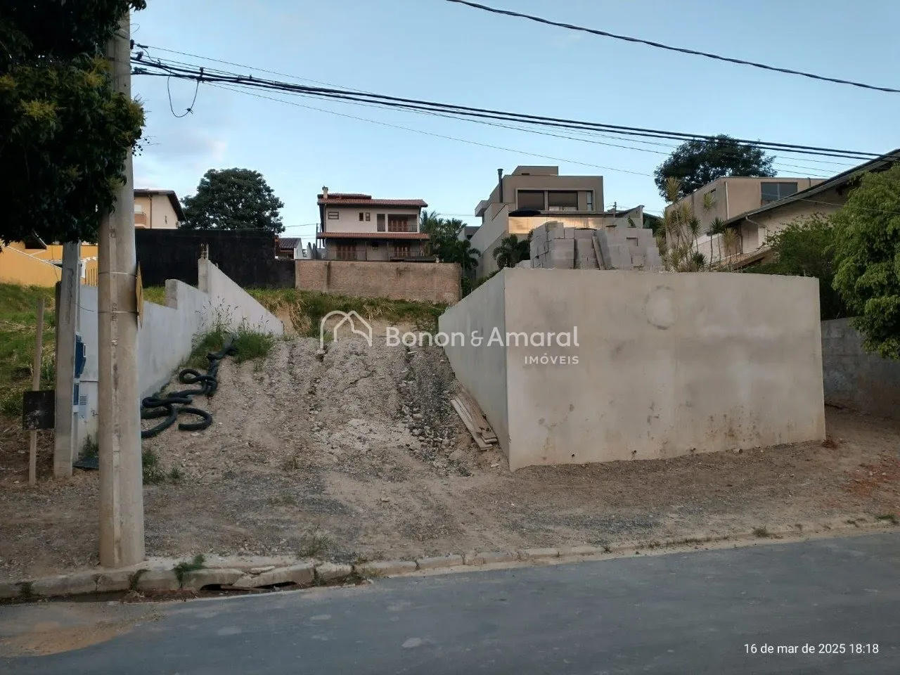 Foto do imóvel Terreno pronto para construir no San Conrado, 486 m² em Sousas, Campinas em Rua Niemeyer, 346 - Sousas, Campinas - SP