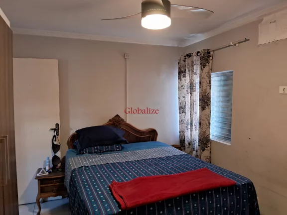 Imagem Apartamento térreo de 3 dormitórios em Santos na Aparecida no BNH(Plano 4) para reforma à venda por R$ 310.000,00