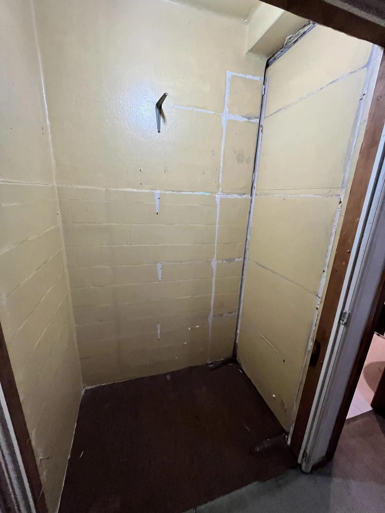 Imagem Apartamento de 2 quartos, lareira e dependência de empregada no bairro Floresta