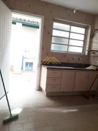 Imagem Sobrado à Venda em Mirandópolis Conforto e Praticidade