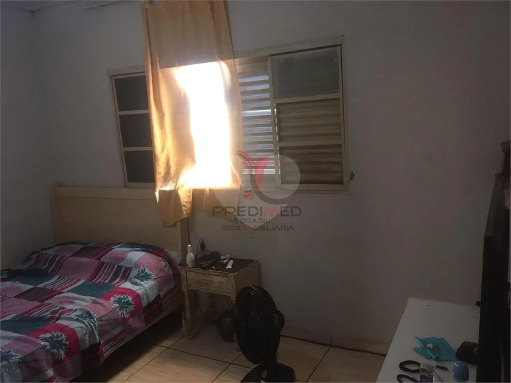 Imagem Sobrado de 3 quartos, 230m² no bairro Jardim Itapuã, em Lençóis Paulista