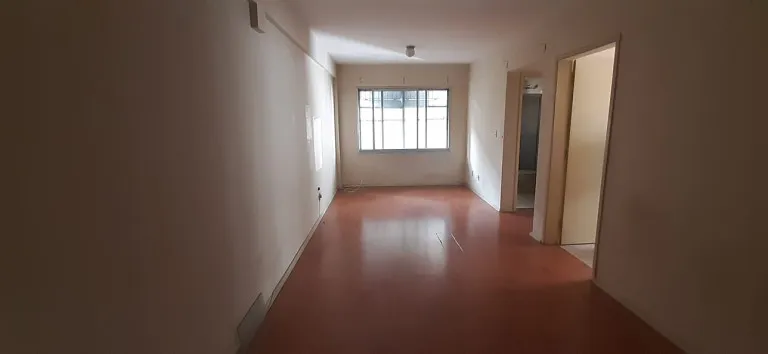 Imagem Apartamento com 1 Quarto à Venda, 45 m² em Floresta - Porto Alegre
