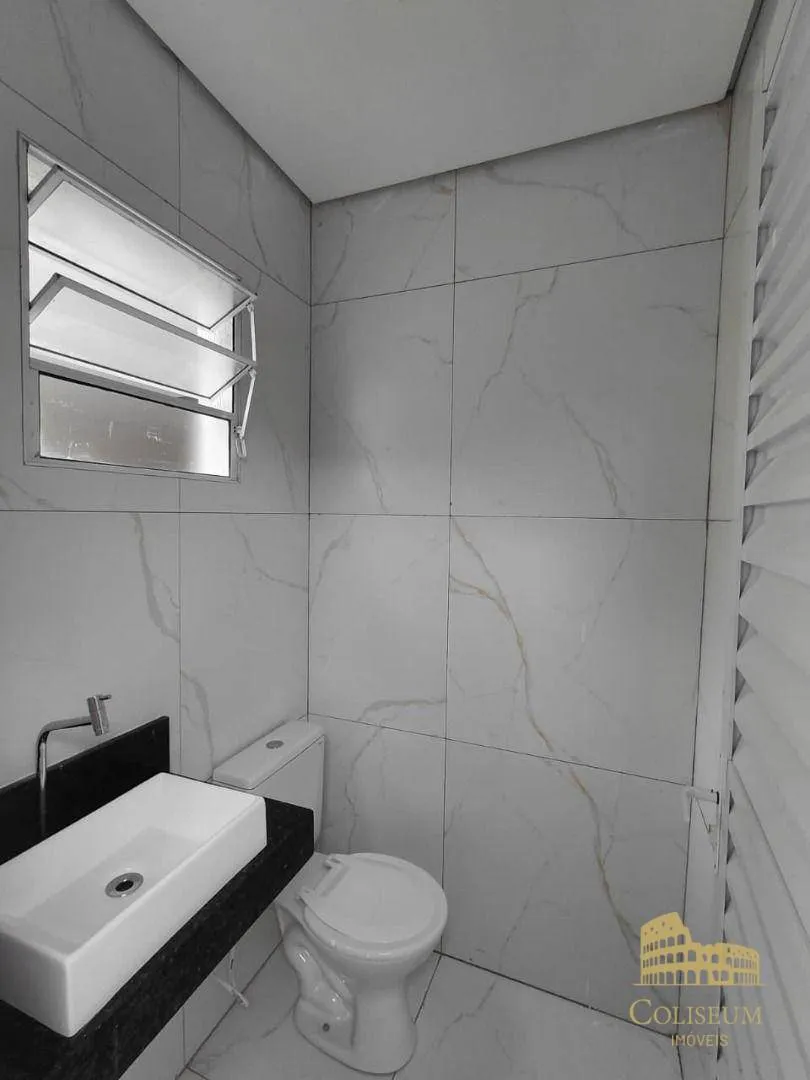 Imagem Casa 2 Dormitórios a venda no Caiçara
