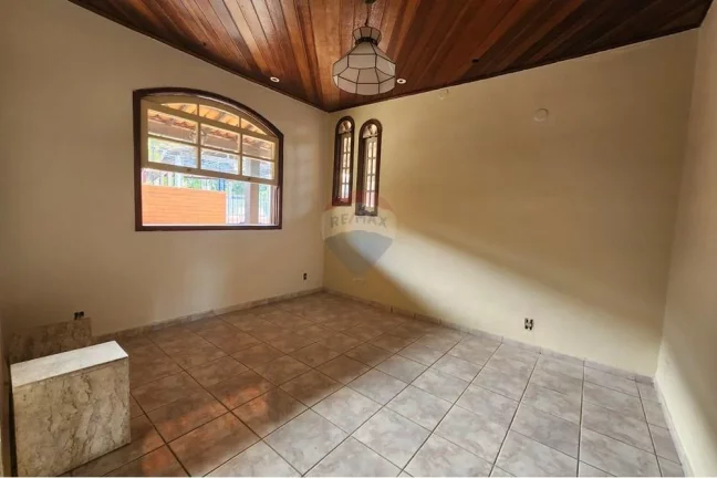 Imagem Casa dos Sonhos em Araçatiba: Conforto e Lazer