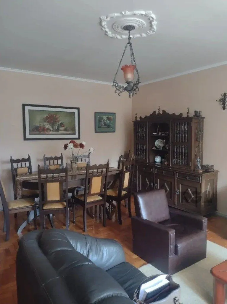 Imagem Casa de 2 dormitórios, bairro Vila Ipiranga