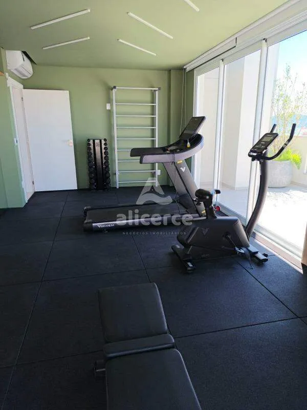 Imagem Apartamento à venda com 2 quartos 1 suíte, 66,23m² em Barreiros São José