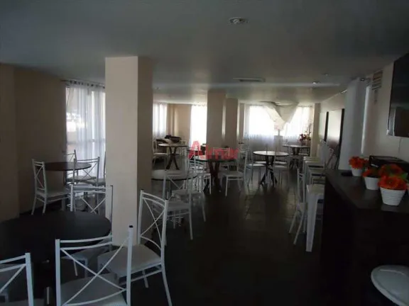 Imagem Apartamento com 2 Quartos à Venda, 50 m² em Vila Carmosina - São Paulo