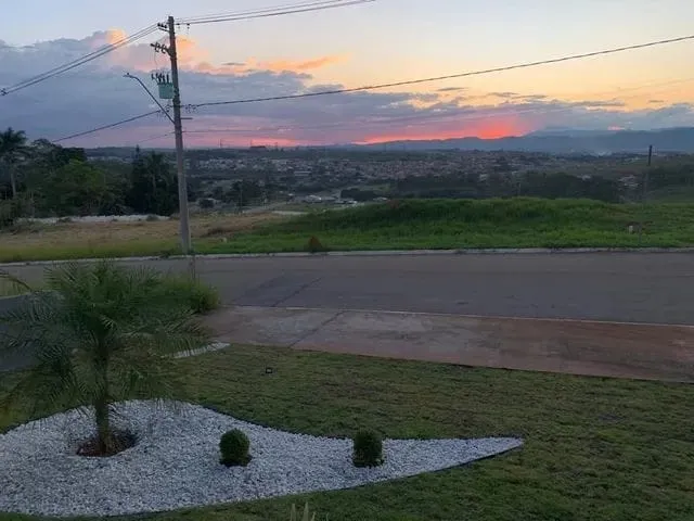 Imagem Casa à venda 3 Quartos, 2 Suites, 2 Vagas, 814M², Caixa D'água, Taubaté - SP | Campos do Conde Taubaté