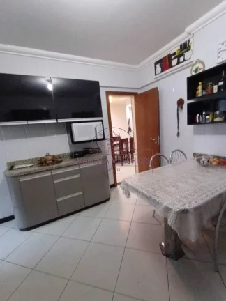 Imagem Apartamento 3 quartos a uma quadra da praia em Itapoã