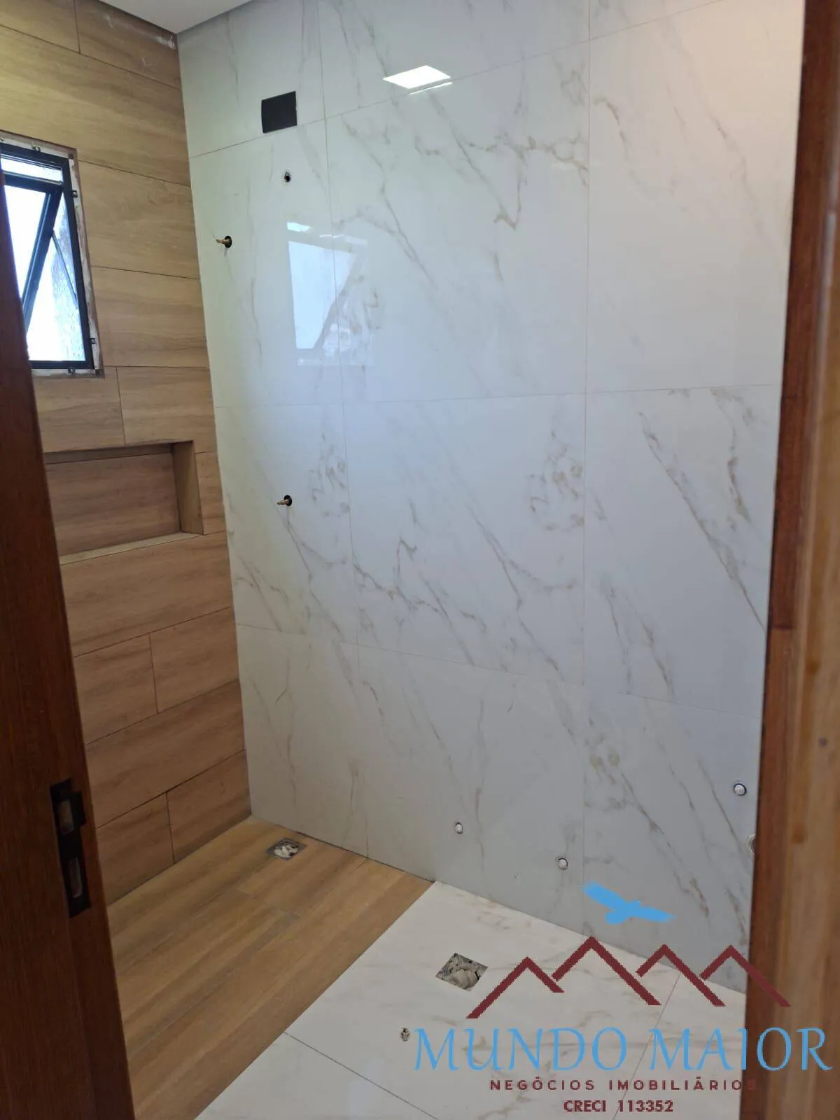 Imagem Sobrado Novo de Esquina no Jardim Alvorada - 3 Quartos, Suíte, 4 Vagas !!!!