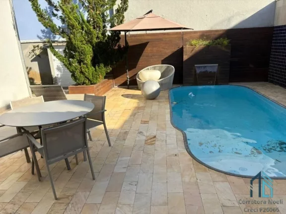 Foto do imóvel Casa em Condomínio, 03 suítes, 03 vagas, piscina aquecida, churrasqueira em Balneário Camboriú SC