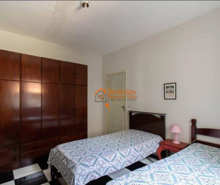 Imagem Casa com 3 dormitórios à venda, 252 m² por R$ 350.000,00 - Jardim São Domingos - Guarulhos/SP