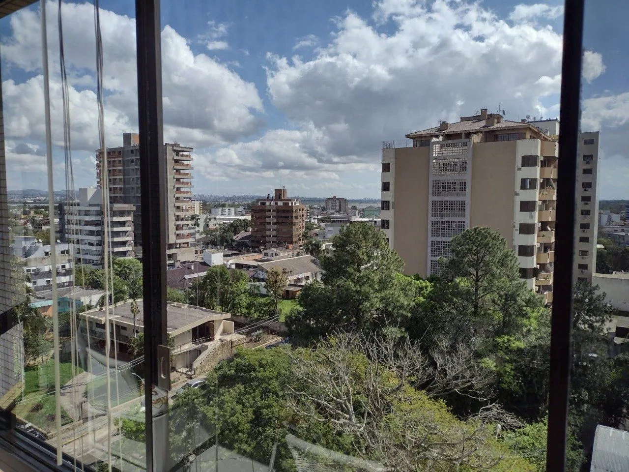 Imagem Apartamento mobiliado, 3 dormitórios, 2 suítes, 2 vagas, Bairro Vila Eunice