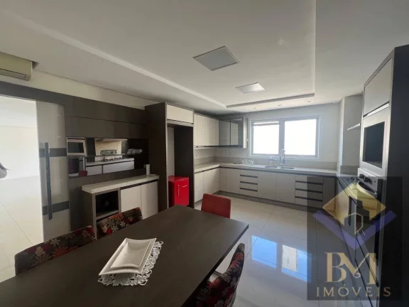 Imagem Casa ampla alto padrão e com ótima localização